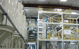布拉特尼公司建造的大豆调理厂的图像。竞彩亚博